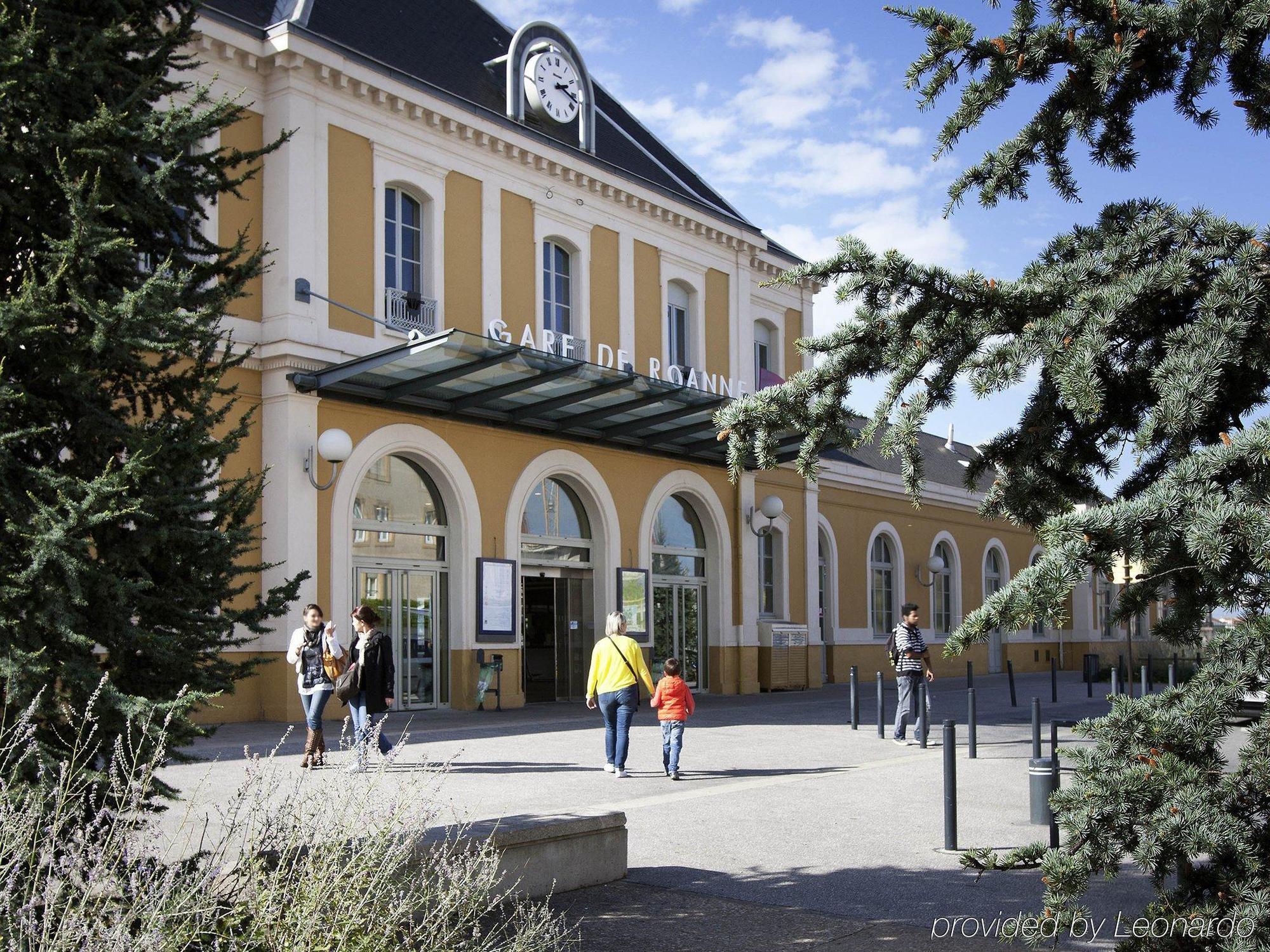Hotel Ibis Styles Roanne Centre Gare Esterno foto