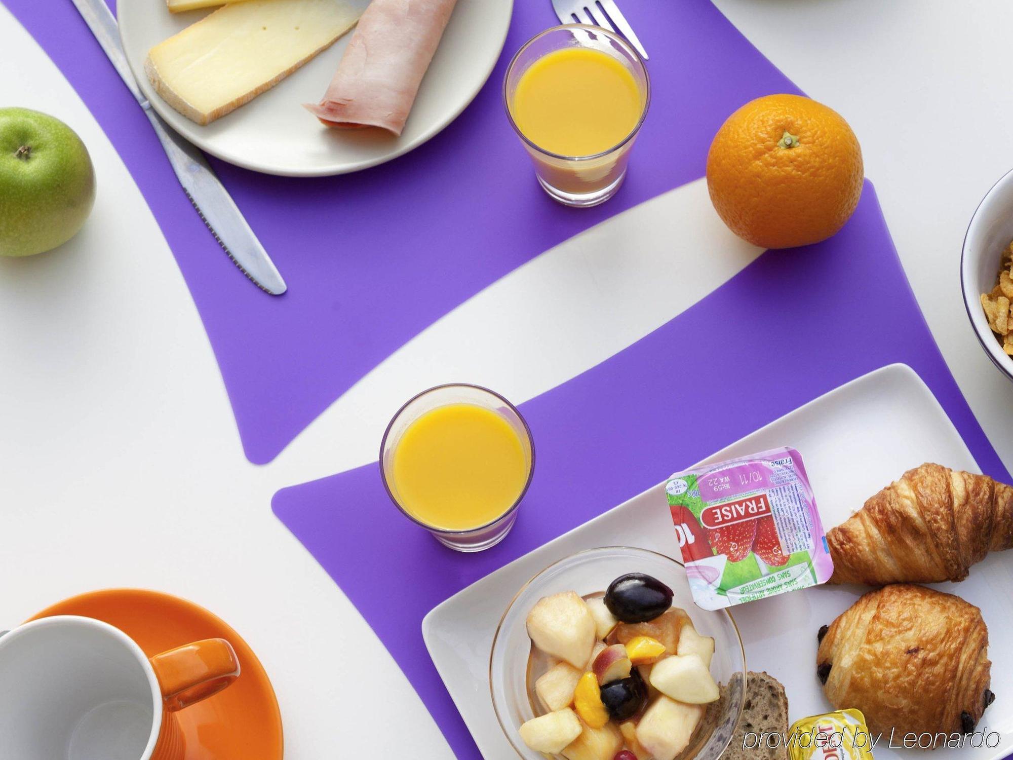 Hotel Ibis Styles Roanne Centre Gare Esterno foto