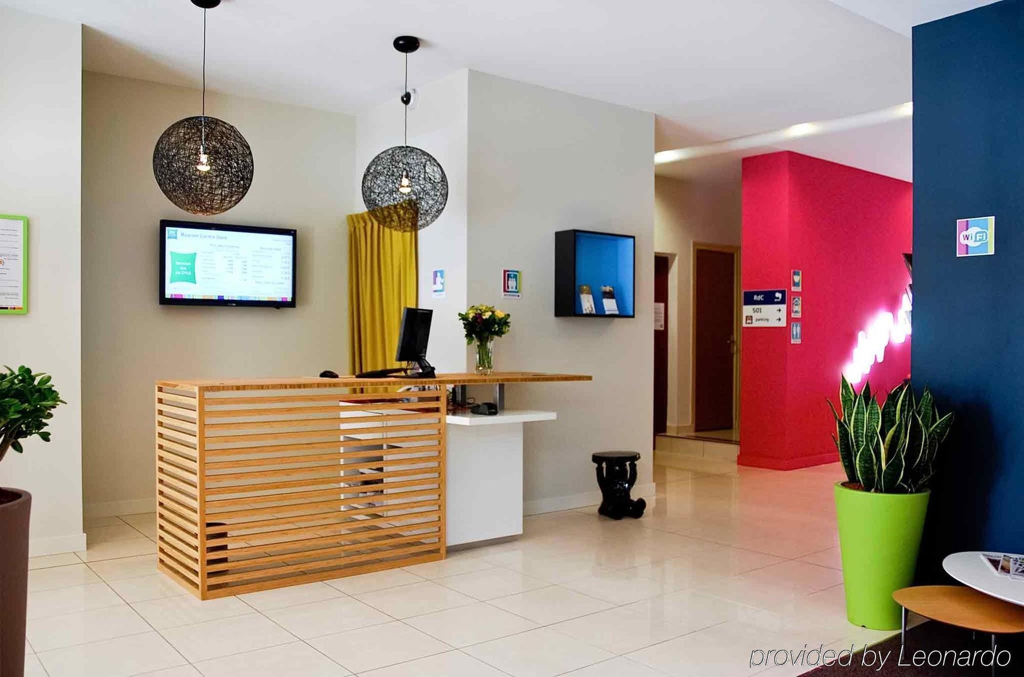 Hotel Ibis Styles Roanne Centre Gare Esterno foto