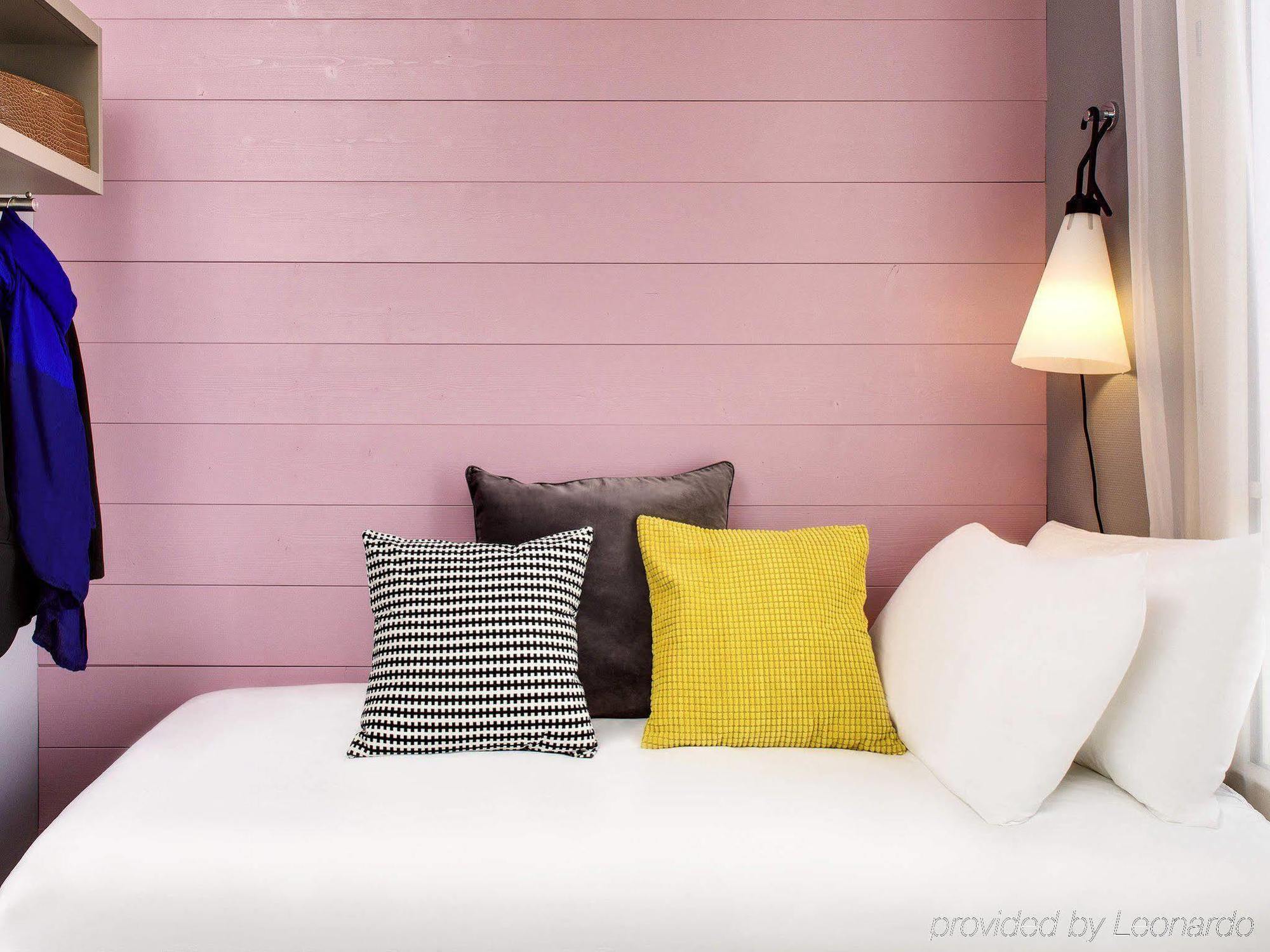 Hotel Ibis Styles Roanne Centre Gare Esterno foto
