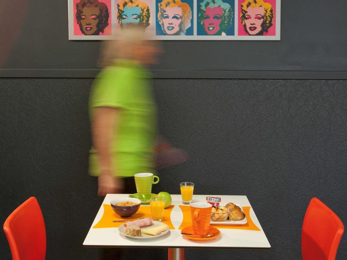 Hotel Ibis Styles Roanne Centre Gare Esterno foto